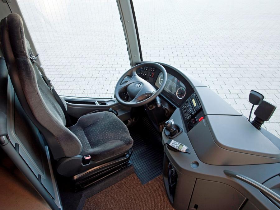  Setra S 415 GT 2003 года  (фото 3 из 10)